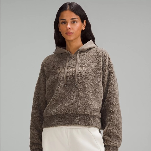 Lululemon textured fleece embroidered logo hoodie - Picture 4 of 4